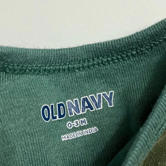 Various Brands • 4 Pack Baby Onesies Size 0-3 Months - Picture 4 of 7